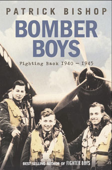 Buch des Analysten Patrick Bishop:
"Bomberboys" ("Bomberbuben"), ein
sarkastischer Titel, der erahnen lässt, dass der Autor von
den soziologischen Gegebenheiten in Diktaturen und von der
Kollaboration der Industrie der "USA" mit
Hitlers Wehrmacht keine Ahnung hat... Buch des
Analysten Patrick Bishop: "Bomberboys"
("Bomberbuben"), ein sarkastischer Titel, der
erahnen lässt, dass der Autor von den soziologischen
Gegebenheiten in Diktaturen und von der Kollaboration der
Industrie der "USA" mit Hitlers Wehrmacht keine
Ahnung hat...