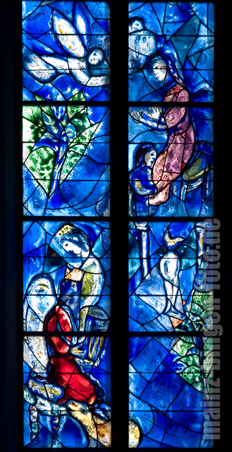 Kirche St. Stephan in Mainz, Fenster von
                        Chagall 01 [13]