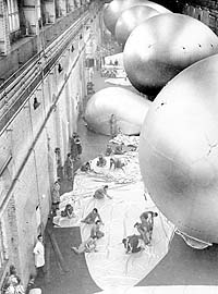 Die Dunlop-Fesselballonfabrikation in
              Manchester