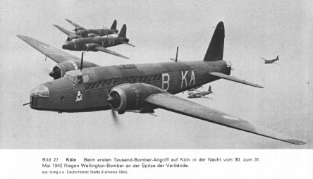 Bild 27: Britischer Bomber
                      "Welllington", z.B. im Einsatz ber
                      Kln