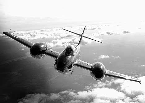 Der englische
                        Dsenjger Gloster Meteor (Gloster E28) ab 1941
                        [1]