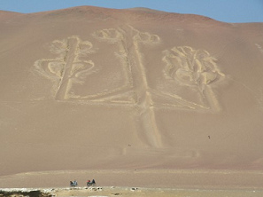 Nahaufnahme
                        des Geoglphys "Kandelaber" bei Paracas
                        / Pisco