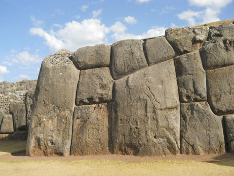 Gigasteine
                        in der Festung Sacsayhuam�n bei Cusco