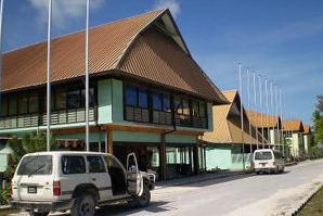 El
                          hotel Otintai / Otintaai en Bikenibeu en la
                          isla de Bonriki