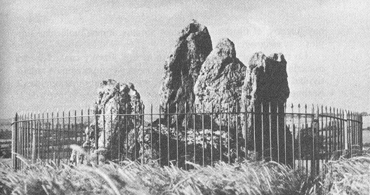 Rollright, grupo de "caballeros
              susurrantes" Rollright,
              grupo de "caballeros susurrantes"