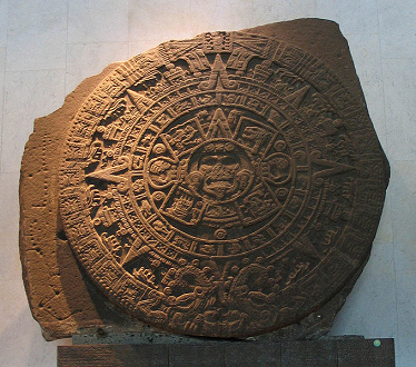 La piedra del sol de los aztecas,
llamado también piedra del calendario La piedra del sol de los aztecas,
llamado también piedra del calendario
