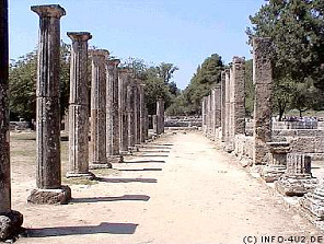 Olimpia, sala de
                      columnas