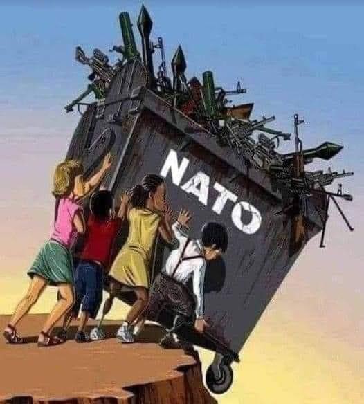 Kriminelle
                      Rotschild-NATO abschaffen: NATO ist Müll, ab in
                      den Container