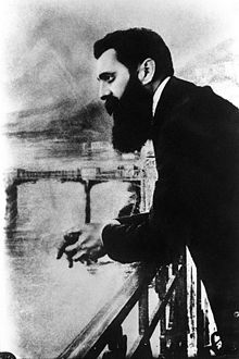 Theodor
                Herzl (Foto von 1901) [5].