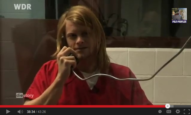 Daniel telefoniert vom Gefängnis aus Daniel telefoniert vom Gefängnis aus