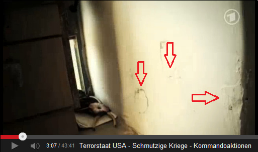 Einschussl�cher, die schon
                    geflickt sind