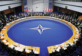 l'OTAN
                  (NATO) criminelle, probablement partiellement
                  p�dophile
