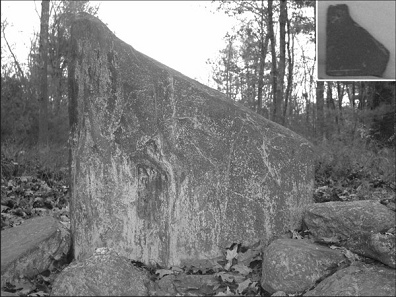 Das
"amerikanische Stonehenge" in North Salem in
New Hampshire 02: Der Stein der Sommersonnenwende Das "amerikanische
Stonehenge" in North Salem in New Hampshire 02: Der
Stein der Sommersonnenwende