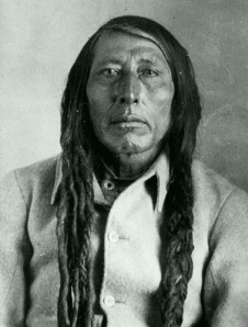 H�uptling
                  Poundmaker, H�uptling der Cree-Prim�rnation