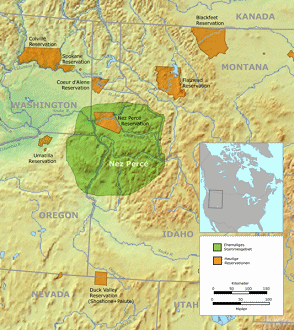 Karte mit dem Stammesgebiet der Nez
                            Perc�s (gr�n) und den heutigen Reservationen
                            2008 (rot)