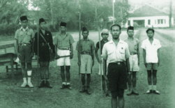 Provisorische Garde f�r Pr�sident
                  Sukarno, Jakarta 1945.