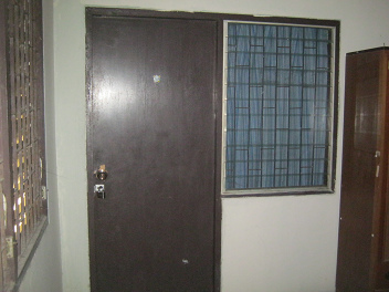 Eine
Spionagewohnung mit Wuchermiete in Pattaya Klang 02,
getarnt als "Studio" Eine
Spionagewohnung mit Wuchermiete in Pattaya Klang 02,
getarnt als "Studio"