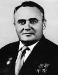 El primer constructor de
vehículos espaciales de la "Unión
Soviética", Sergey Korolyov El primer constructor de vehículos espaciales
de la "Unión Soviética", Sergey
Korolyov