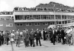 Culto de Gagarin: Recepcin en Londres
                      Heathrow en julio 1961