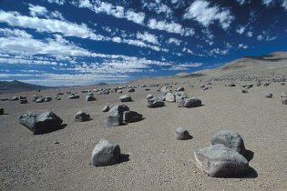 Desierto de Atacama (23): campo
                                  de piedras [28]