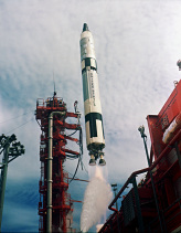 Gemini-Titan 11, Foto-Nr. 66PC-0261.
                              Angeblicher Start der Rakete.