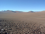 Atacama-Wüste: Hochebene mit
                            Hügelkette