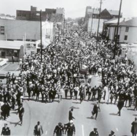 Burial ceremony of
                              Martin Luther King 1968 at Atlanta.