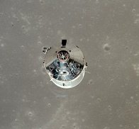 Apollo 11, photo no. AS11-37-5443: NASA
                          claims that this would be the sight to the
                          command module with it's supply unit
                          ("Command Service Module" CMS) after
                          the undocking procedure. Here is landing the
                          command module instead the "lunar
                          module" "on the moon".
