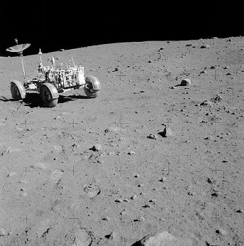 Faked moon landing Apollo 15
photo no. AS15-82-11169: Irwin with the
"moon car" LRV ("Rover").
The right back wheel on the picture is
impossible, second photo. Faked moon landing Apollo 15 photo no.
AS15-82-11169: Irwin with the "moon
car" LRV ("Rover"). The right
back wheel on the picture is impossible, second
photo.