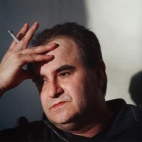 Stefan Laurin, Portrait mit Zigarette,
                          Kettenraucher