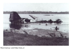 6.6.1944 Douve, Absturz eines
                              Lastenseglers in das
                              �berschwemmungsgebiet