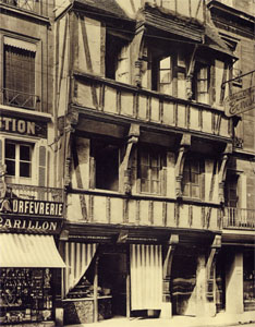 6.6.1944 Ca�n
                            vor dem Bombardement