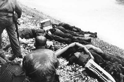 6.6.1944 Strand Omaha Nachmittag, tote
                            "US"-Soldaten