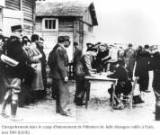KZ Pithiviers, Juden aus Paris schreiben
                        sich ein, Mai 1941