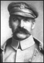 Pilsudski,
Portrait Pilsudski, Portrait