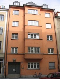 NSDAP party head quarters in Munich
                              at Schelling Street 50 (Schellingstrasse
                              50), 1920 appr.