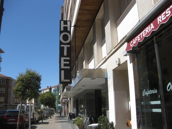 �vila: el hotel "San
                Antonio" en el Paseo de la Estaci�n