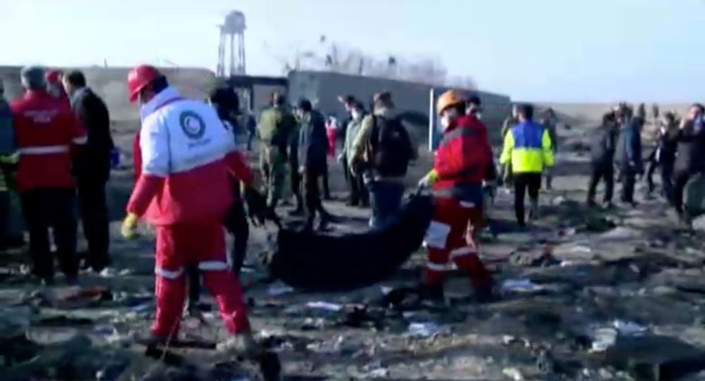 Teheran: Absturzstelle OHNE Flugzeug Boeing
737 Teheran: Absturzstelle OHNE Flugzeug
Boeing 737
