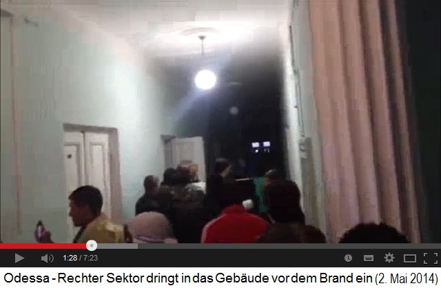 Die Nazi-Bande des Rechten Blocks ist im
Gewerkschaftshaus und reisst alle Türen auf Die
Nazi-Bande des Rechten Blocks ist im
Gewerkschaftshaus und reisst alle Türen auf