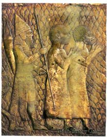 Laquis: Despus el sitio los judos
                                son llevados a la prisin, relieve,
                                yacimiento Nnive
