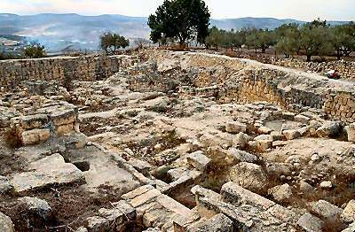 Samaria, acrpolis,
              ruinas