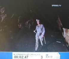 Oberammergau: Tunnelwrter Heinz Rabe im
                  Tunnel