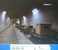 Neckarzimmern: Elektro- Transportwgelchen
                        im Tunnel