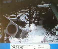 Bombardierte
                        Rstungsindustrie 03: Ausgebrannte
                        Treibstoffhalle