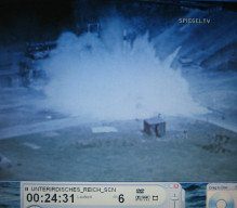 Rakete V2,
                          Fehlversuch 04, die Rakete explodiert am Boden
                          01
