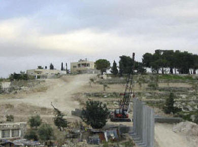 Mauer in Israel Palstina in Bau,
                  wall in Israel Palestina in construction