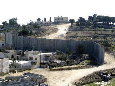 Mauer in Israel Palstina in Bau,
                  wall in Israel Palestine in construction