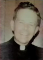 Sacerdote criminal de abuso
              infantil John Geoghan en los aos 1970s apr.