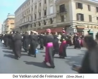 March on Rome of
                    the racist Pius Priestly Brotherhood in August 2000
                    02
