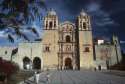 Santo Domingo / Heiliger Sonntag : Kirche des
                  Kolonialismus / iglesia del colonialismo / colonial
                  church ; Christentum / christianismo / christianity